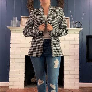 NWT Madison d Amelie blazer black and white